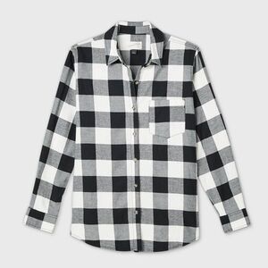 Universal Thread Long Sleeve Button Up Shirt